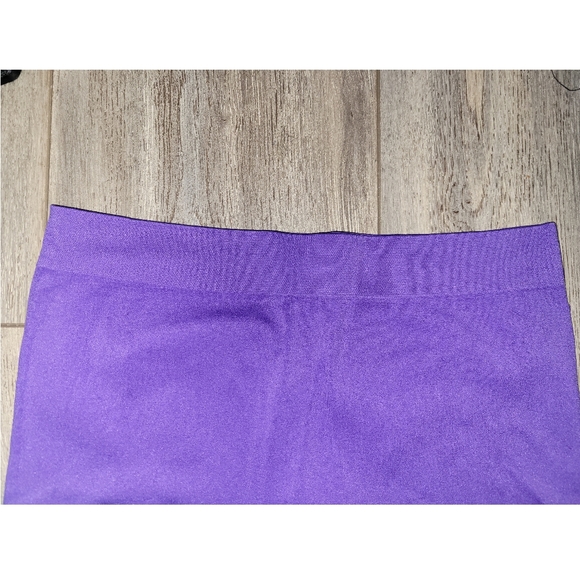 Junior's Ankle Leggings - Picture 2 of 4